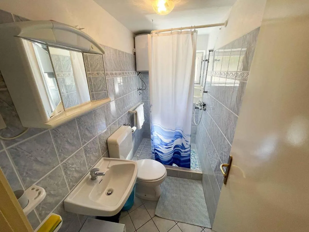 Apartment In Jadranovo 42072 Croatia